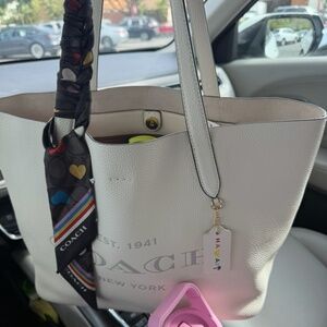 Coach Tote
